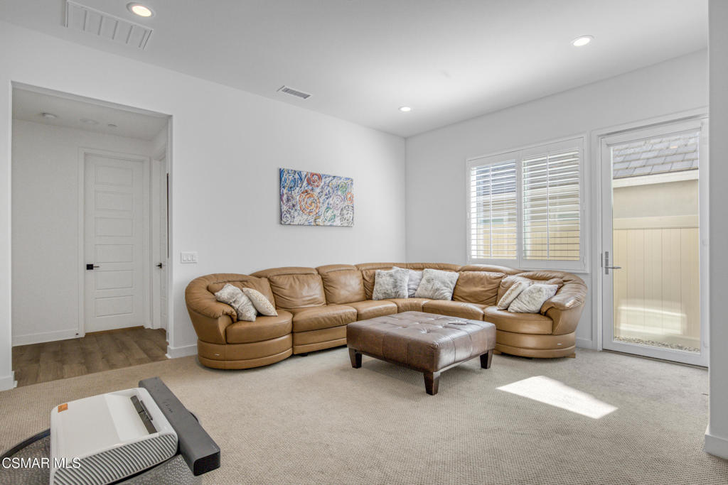 28665 Windbreak Terrace Saugus CA, 9135064131099408769121