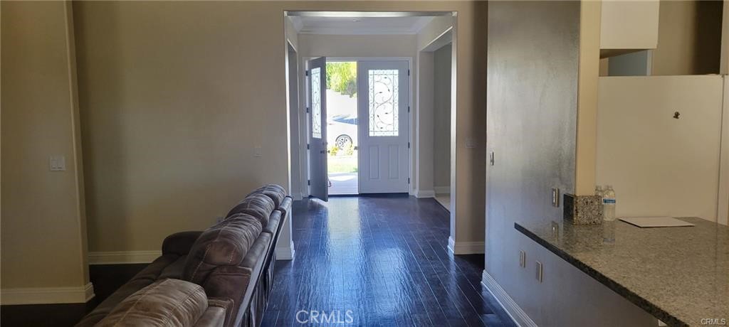 19015 Spalding Avenue Riverside CA, 9250863669179086851121