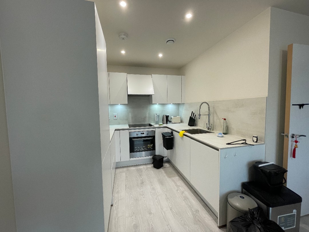 Station Square (1 Bedroom)64970089656195121