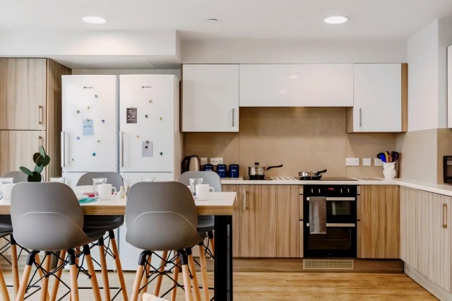 Kaplan Living Brighton64187291201539122