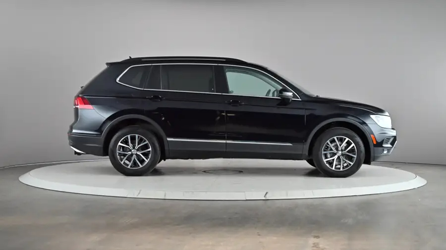 2019 Volkswagen Tiguan64099111925251124