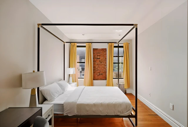23 East 109th Street63481396158721121