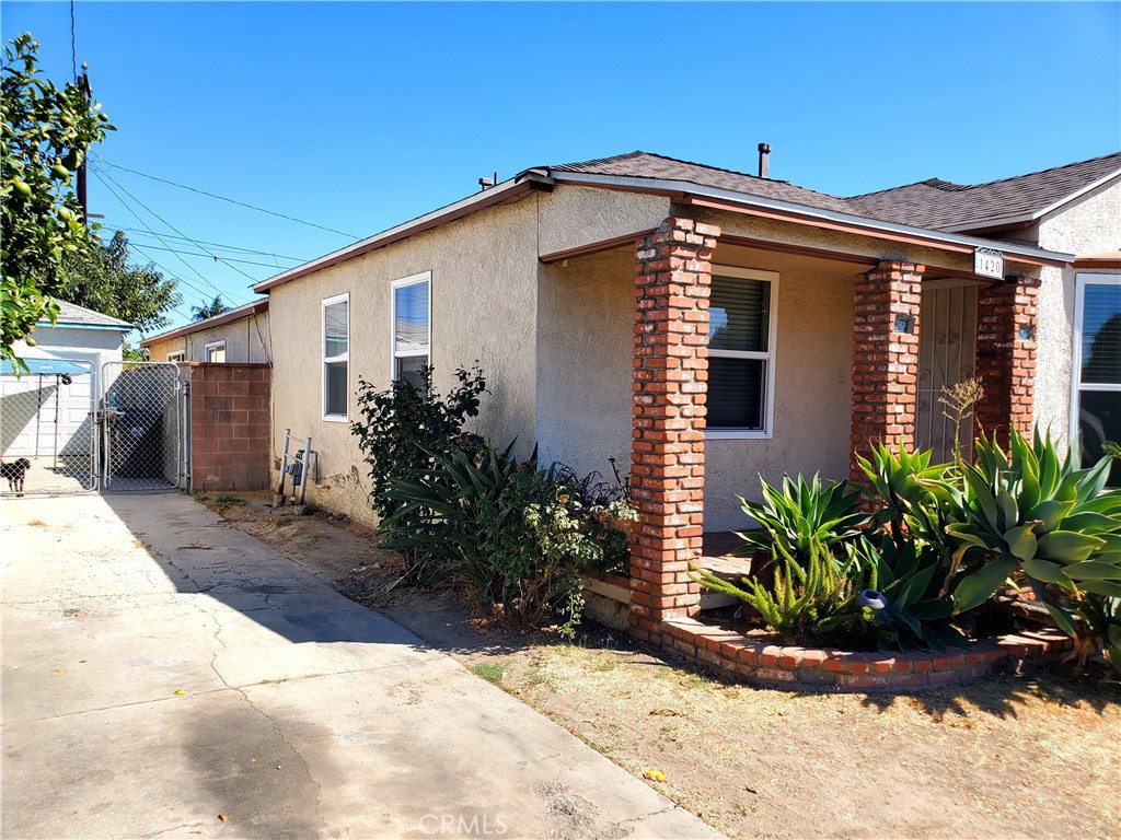1420 S Butler, Compton CA, 9022163844822712963122