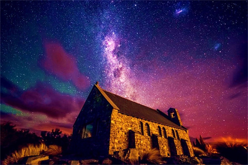 <11 Days> [Auckland In Christchurch Out | 9-Person Mercedes Small Group | Stay in Queenstown 5-Star Hilton] New Zealand Panorama: Hobbiton + Glowworm Cave + Agrodome + TSS Steamship + Skyline Gondola, Fox Glacier Twin Glaciers + Little Blue Penguin Colony VIP Ticket + Lake Wanaka + Mount Cook, Salmon Dining + BBQ Lunch