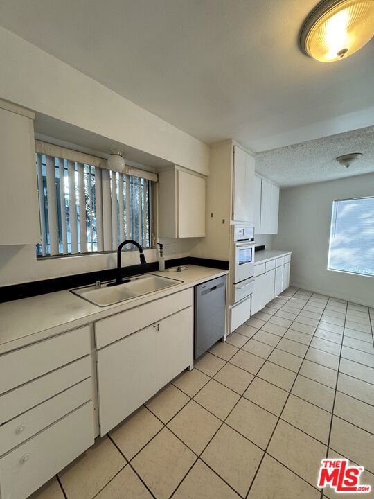 8365 Gregory Way B Beverly Hills CA, 9021164111595931011121