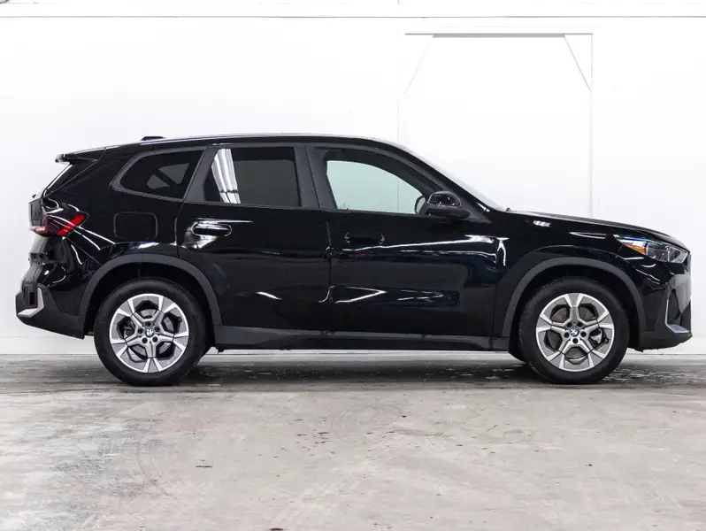 2023 BMW X164300245221507124