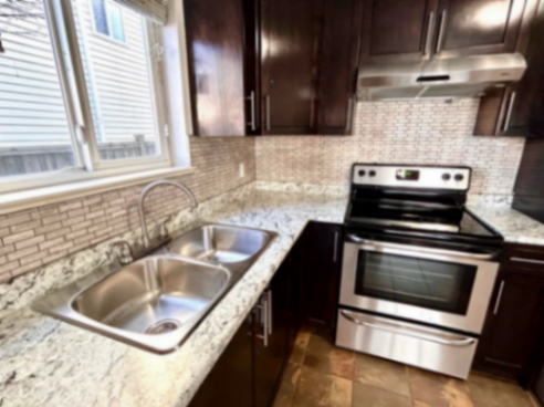 East Burnaby – 2 Bed 1 Bath Ground-Level Suite for Rent63466182614659123