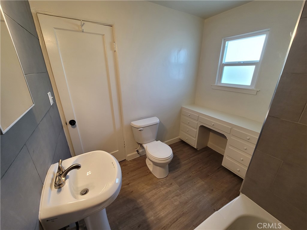 12047 3rd Street Yucaipa CA, 9239963711394484737121