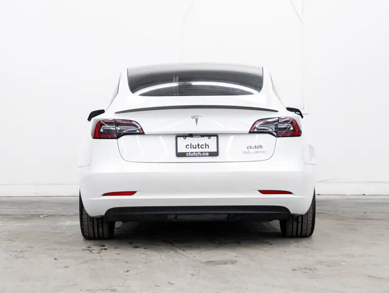 2023 Tesla Model 363824604303105124