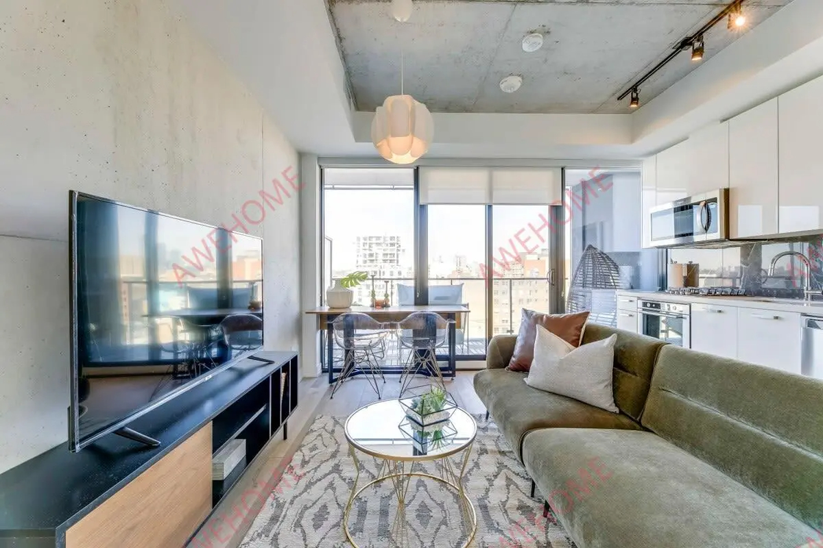 Downtown Richmond's Diamond Suite63745679173633122