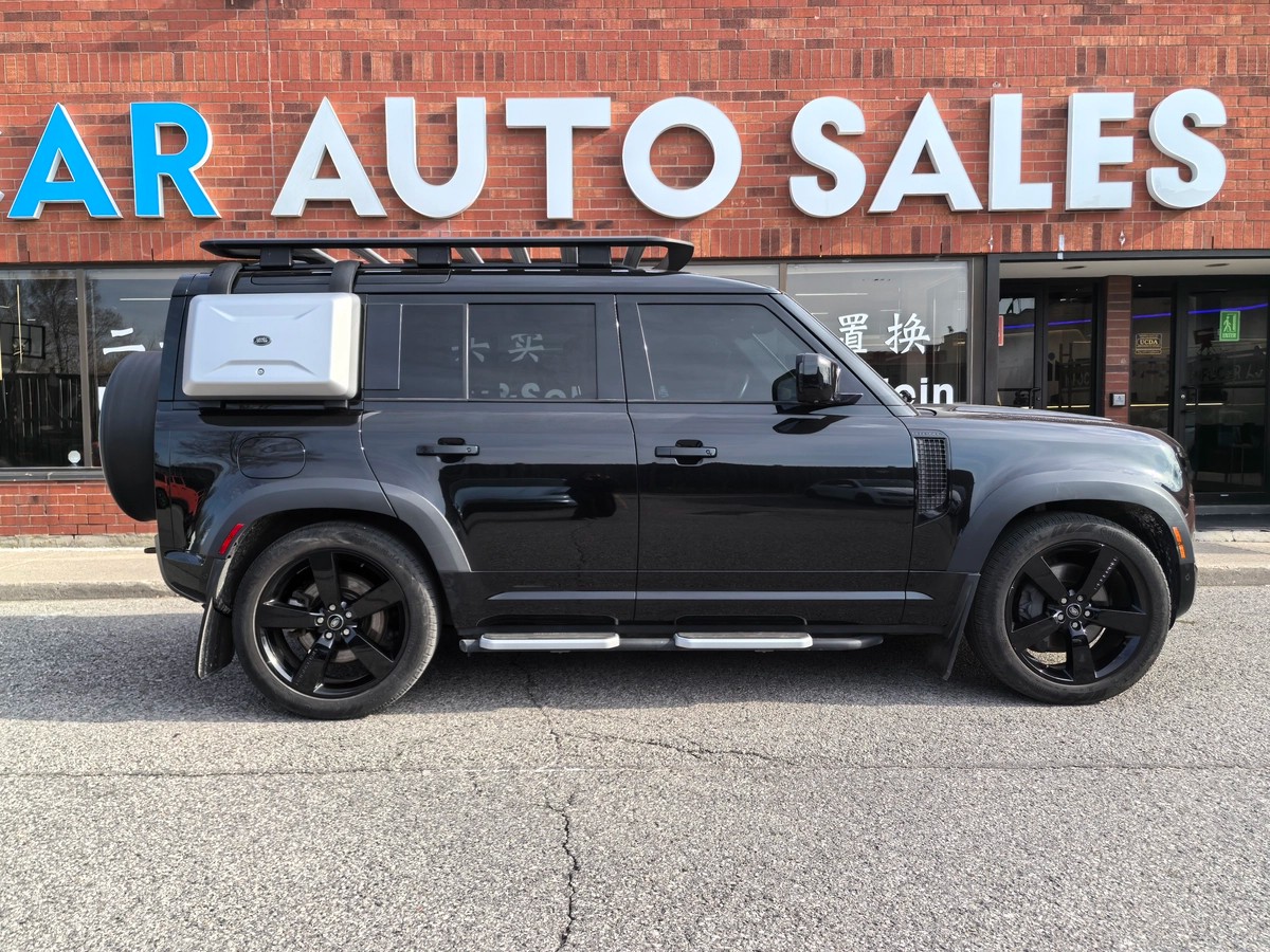 2022 Land Rover Defender 110 X-Dynamic SE64158230350465123