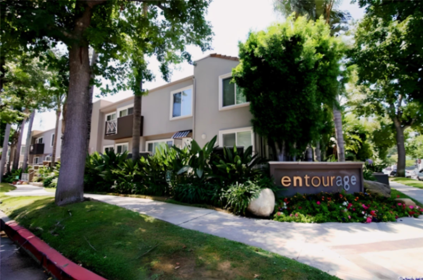 355 N Maple St63581764363651120