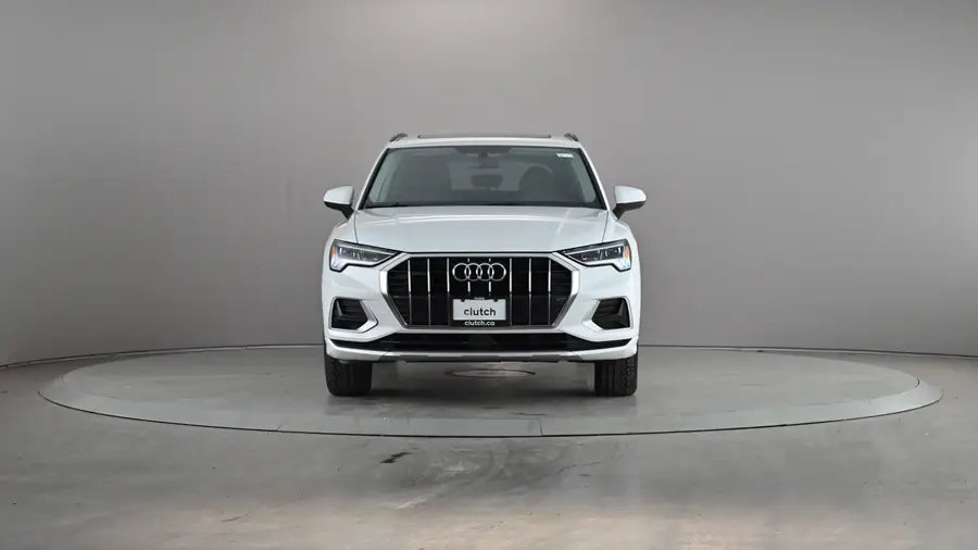 2020 Audi Q364687859377923121