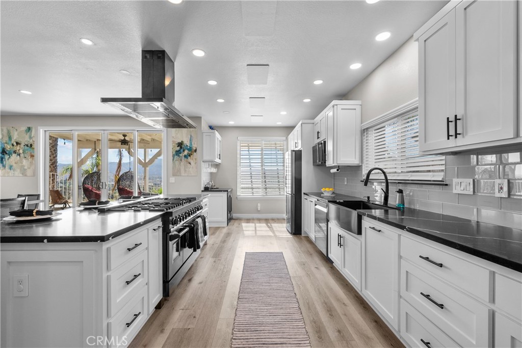 18554 Olympian Way Canyon Country CA, 9135163710080910081122