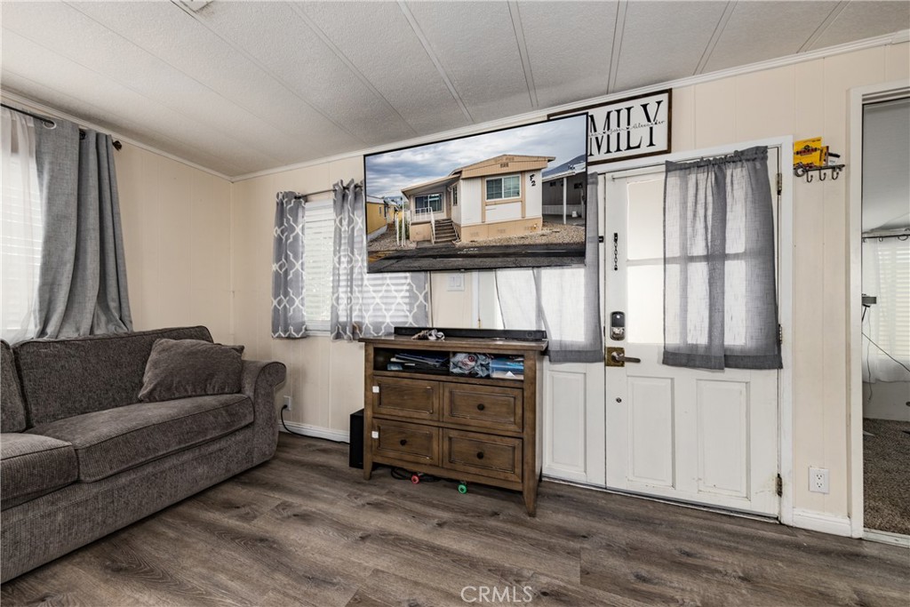 26838 9th Street F2 Highland CA, 9234664067028778370122
