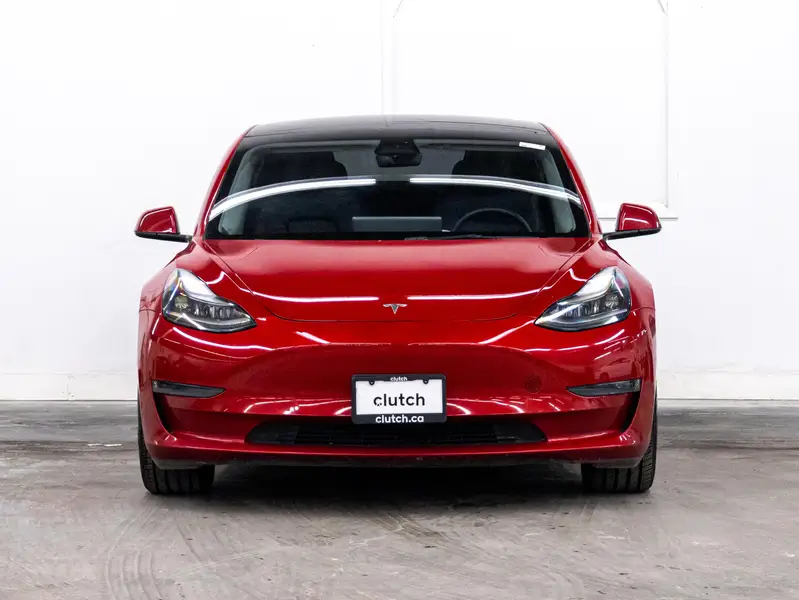 2022 Tesla Model 364300287164547120