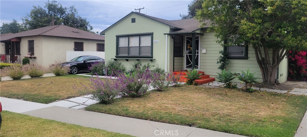 1530 E 124th Street, Los Angeles CA, 9005963637204920577122