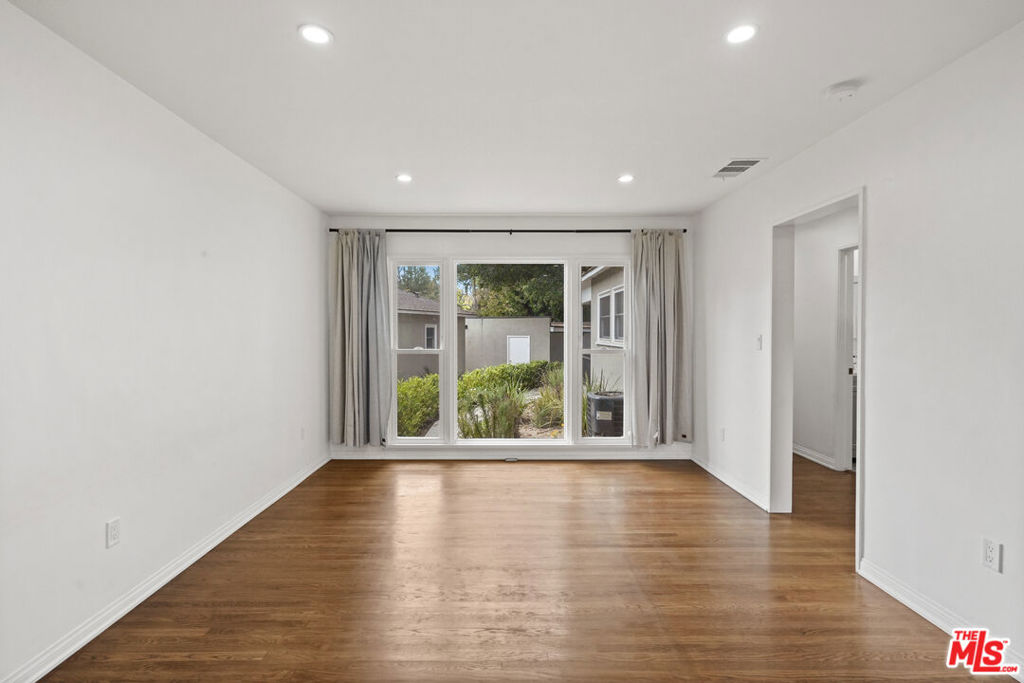 20 W State Street Pasadena CA, 9110563710133046657121