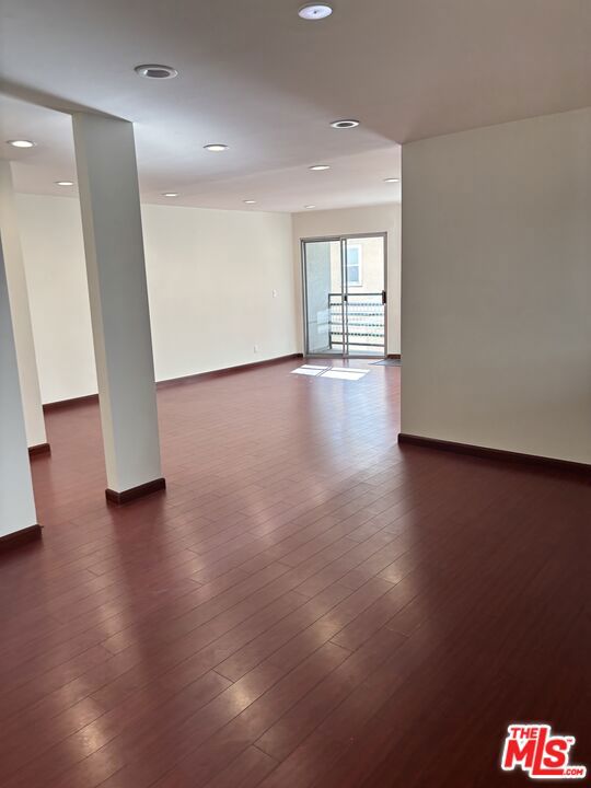 11735 Dorothy Street 2 Los Ángeles CA, 9004964108400863106120