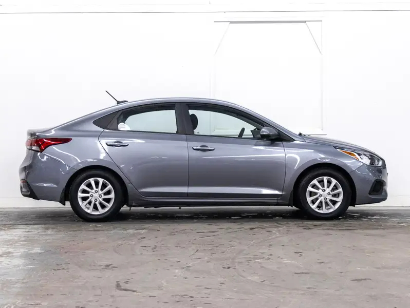 2019 Hyundai Accent64411823206658122