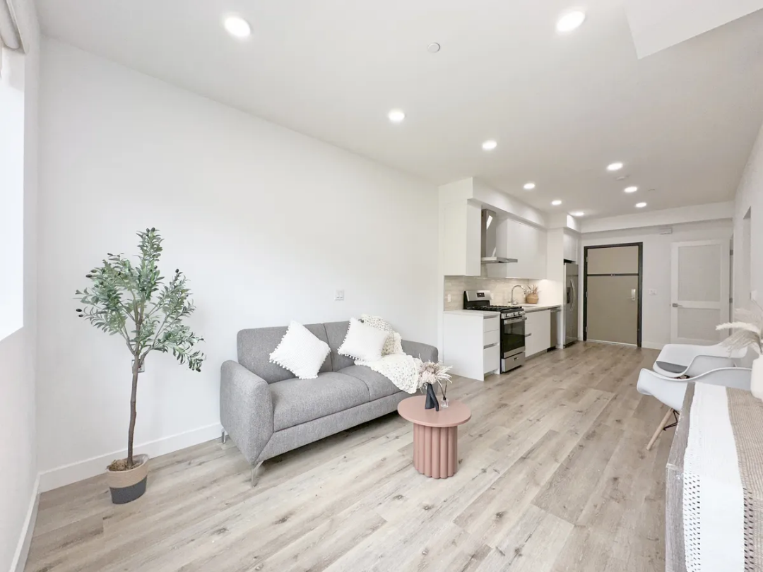 【Luxury Apartment for Rent in Culver City】1B1B available August, skyline views + amazing balcony!63270232781443129