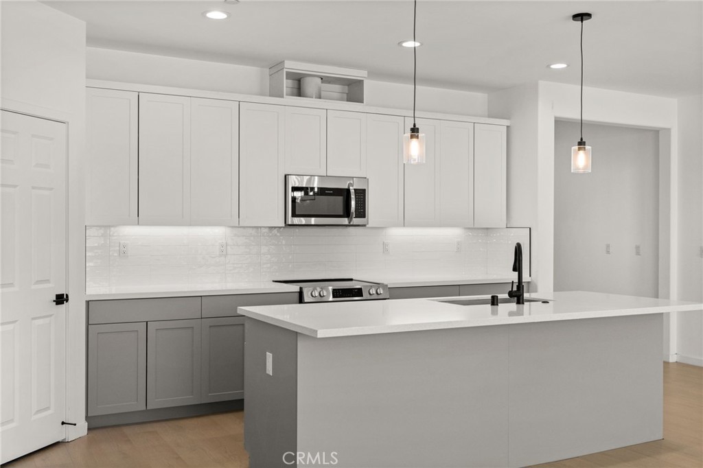 13579 Darwin Drive, Moreno Valley CA, 9255564132269040769122