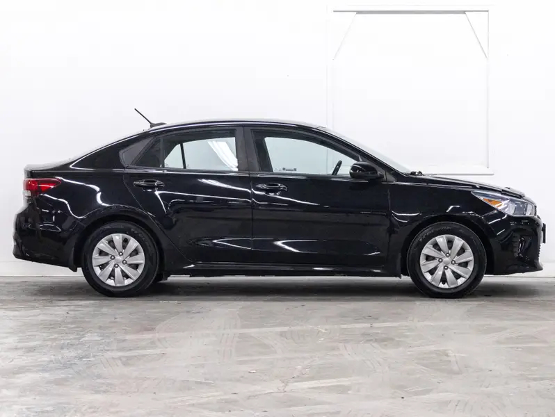2020 Kia Rio64554528056066122