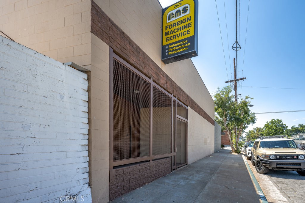 2076 E Walnut Street, Pasadena CA, 9110763602409193987120