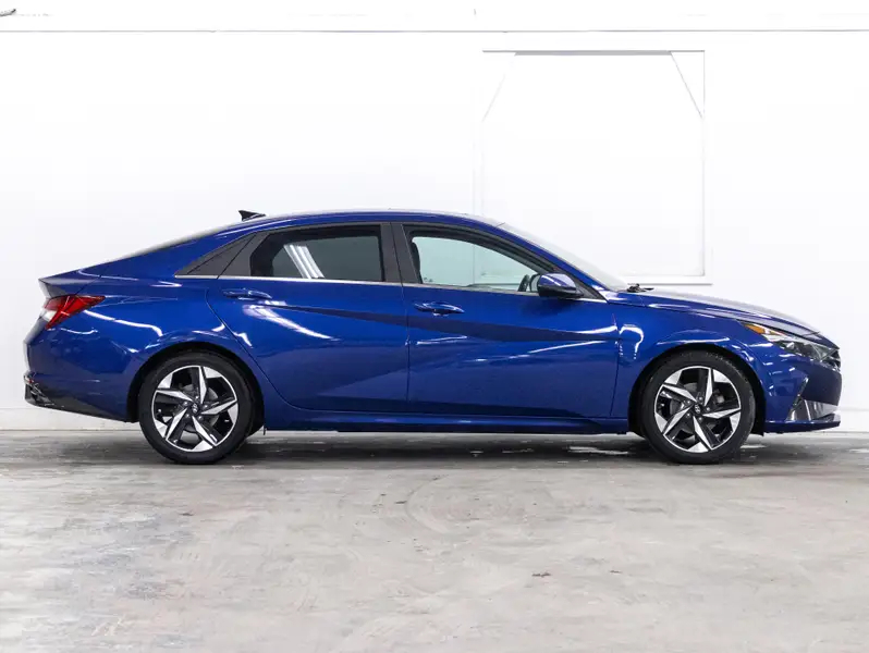2021 Hyundai Elantra63759106364547124