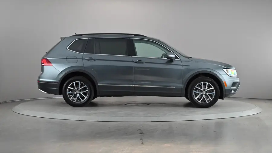 2019 Volkswagen Tiguan64387902718211123