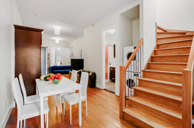 The Meserole Williamsburg Home63659997994883122