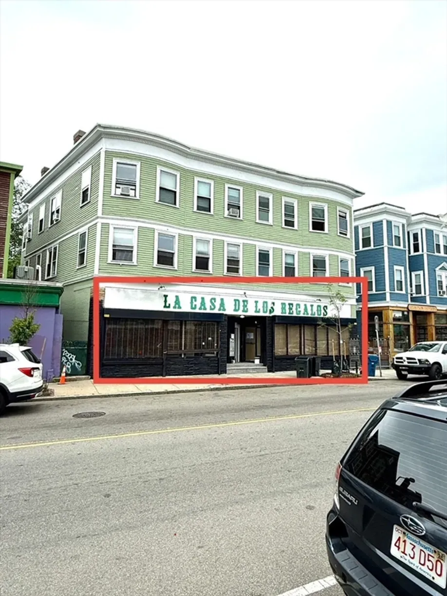 372 Centre St Boston, MA 02130
