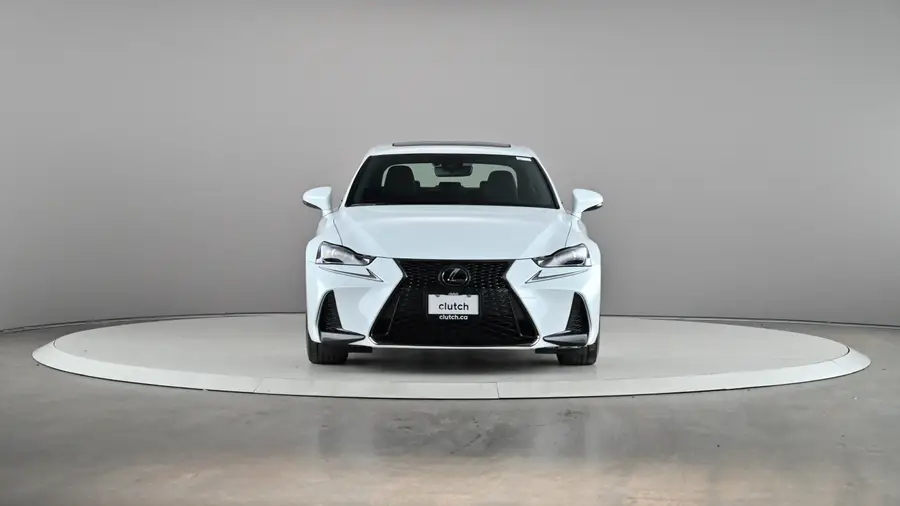 2018 Lexus IS63824446918915123