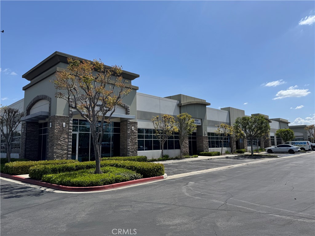 1115 S Grove Avenue, Ontario CA, 9176163656963925763120