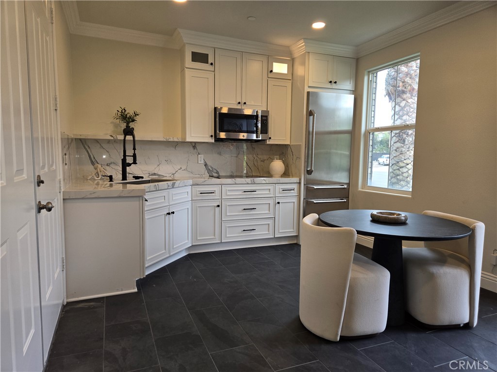 $3,000/month 1450 Shire Norco CA, 9286064075913837698121