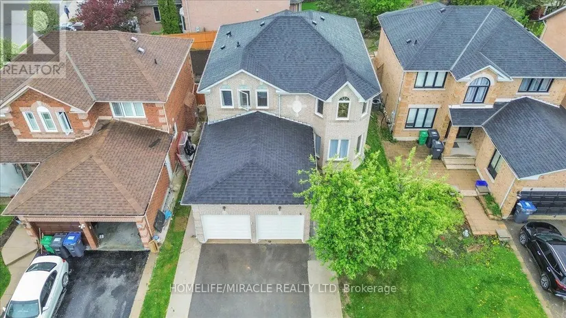 4 Peppertree Crescent, Brampton, ON