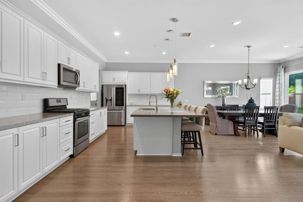 4077 E Groveland Dr, Ontario CA, 9176163588087266563122
