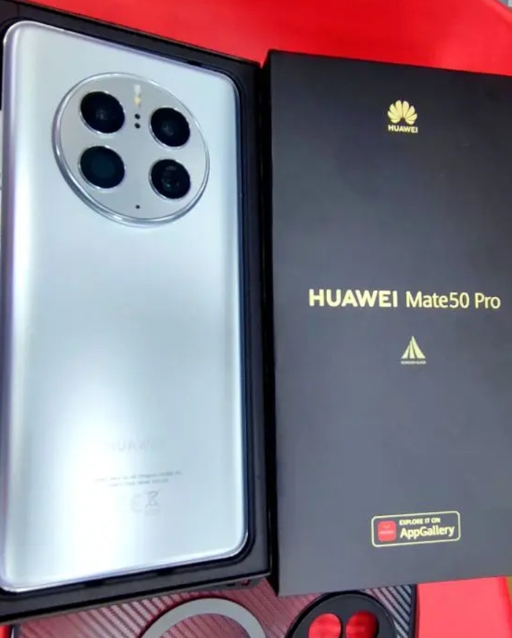Huawei mate 50 pro 256 gb new condition box with accessories
