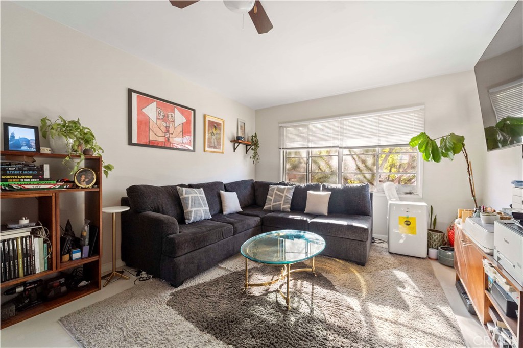 4051 Abourne Road D Los Angeles CA, 9000864112672130562121