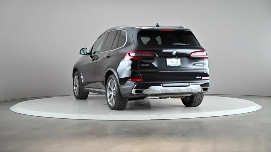 2023 BMW X564220718702338121