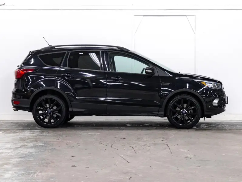 2019 Ford Escape64406986459650121
