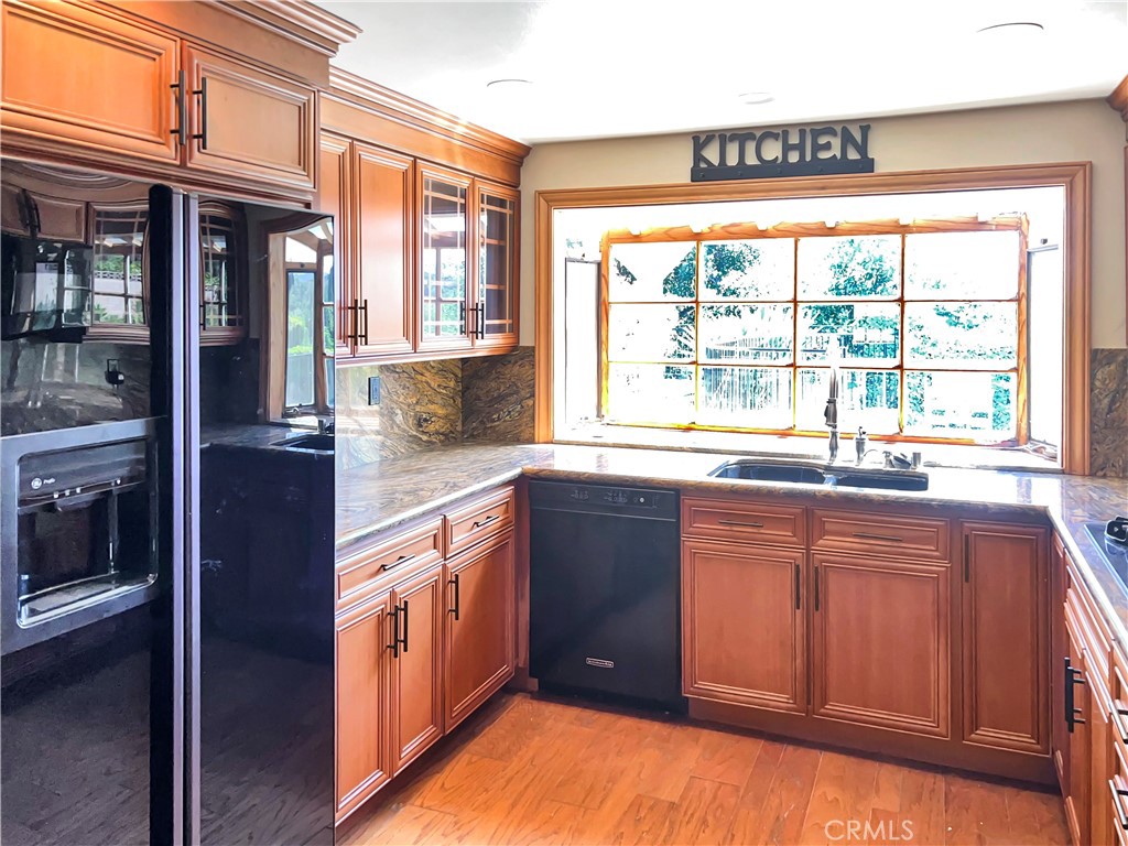 21200 Lighthill Drive Topanga CA, 9029063645410808833122