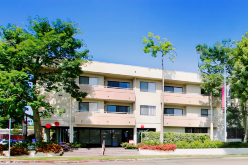 Encino Majestic63581232638721120