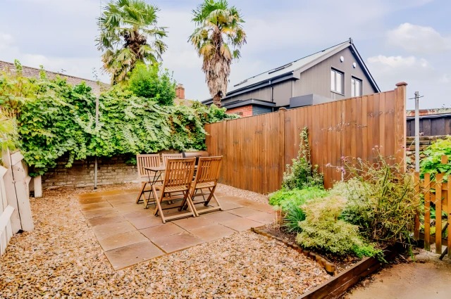 38 Magpie Rd64195287914754123
