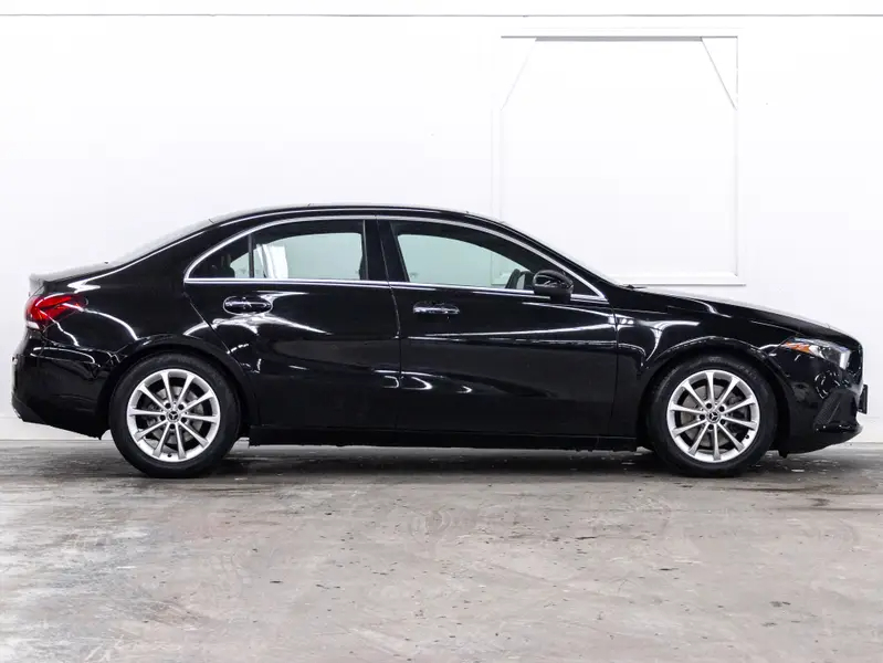 2021 Mercedes-Benz A-Class64312044003329122