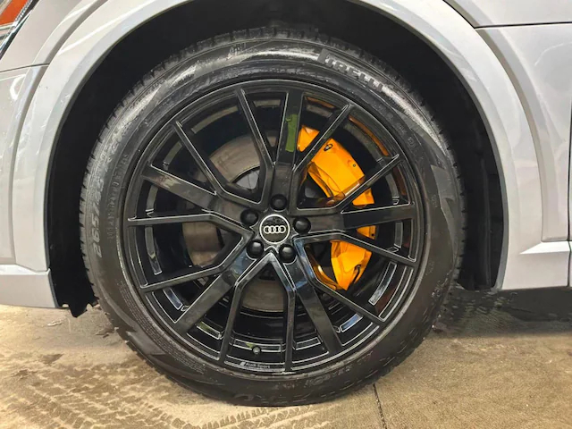 2022 Audi e-tron Technik 55 70,991 km64971901675523122