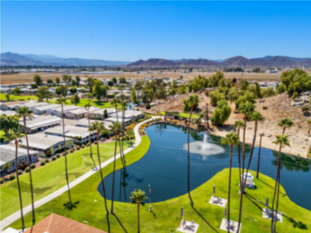 5001 W Florida Avenue 19, Hemet CA, 9254563588267943299121