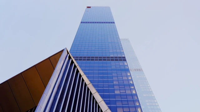 One Manhattan Square63448991182979122