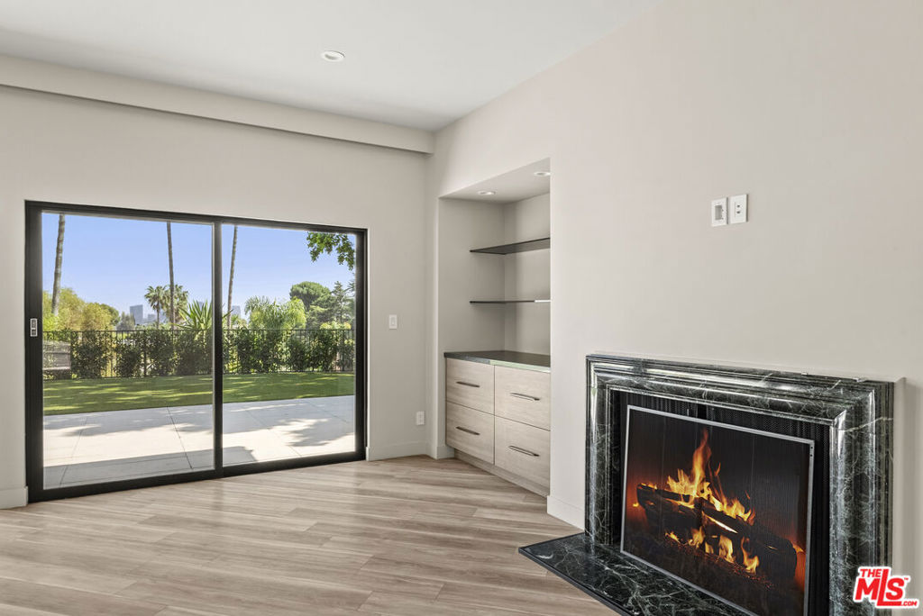 10122 Sunbrook Drive Beverly Hills CA, 9021063789063749889120