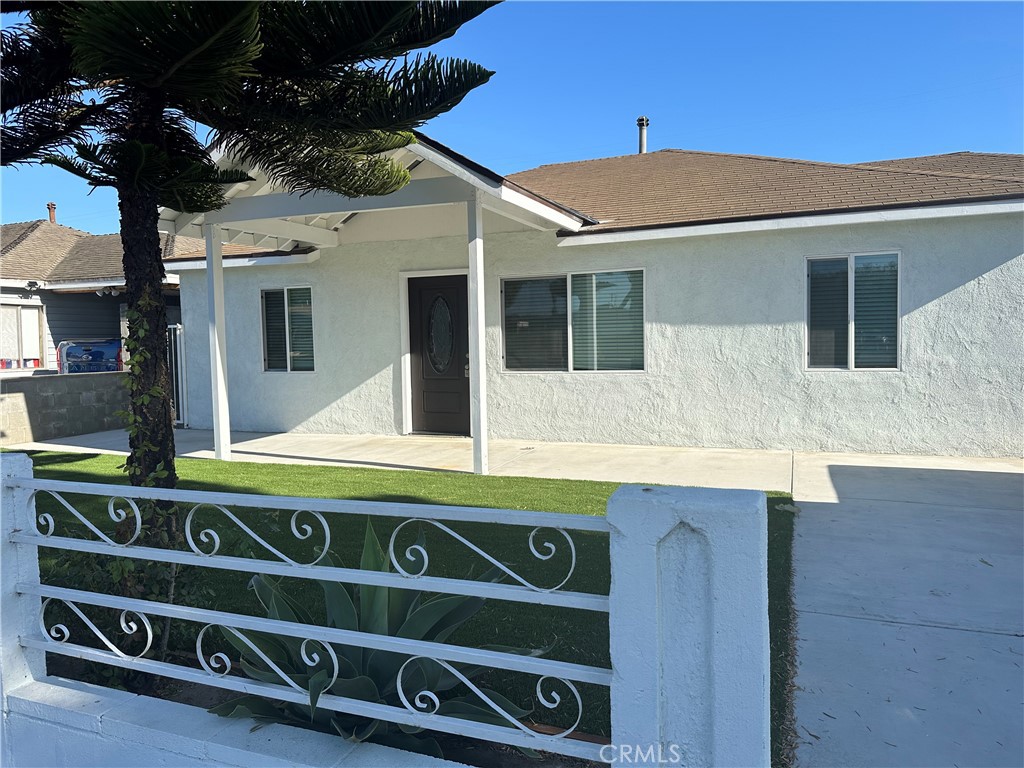 350 E 223rd Street Carson CA, 9074563645237021315121